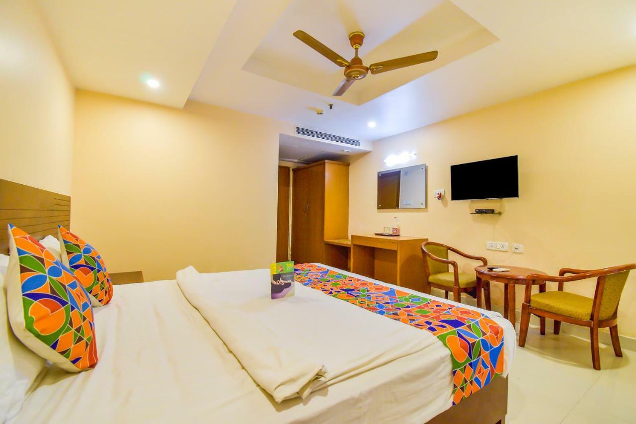 FabHotel Deccan Heritage Abids Haiderabad Buitenkant foto
